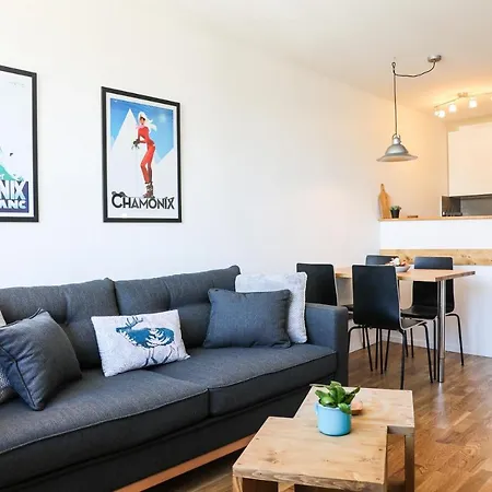 Chamois Blanc 7a - Great Views Of *