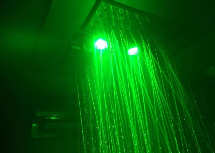 Chamois Blanc 7a - Great Views Of Chamonix