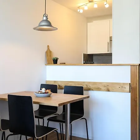 Chamois Blanc 7a - Great Views Of